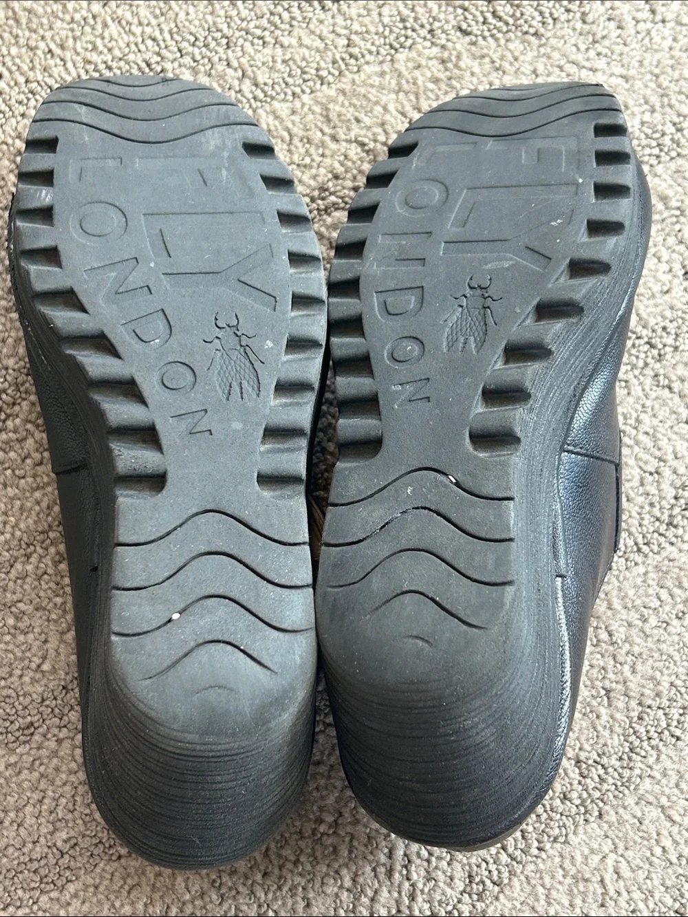 Fly London Yasi Mary Jane Wedge Size 39 Black